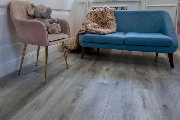 LVT кварц-виниловая плитка Damy Floor коллекция Family - Дуб Рустикальный Серый/Rustic Gray Oak LVT TCM369-28 LVT кварц-виниловая плитка Damy Floor коллекция Family - Дуб Рустикальный Серый/Rustic Gray Oak LVT TCM369-28