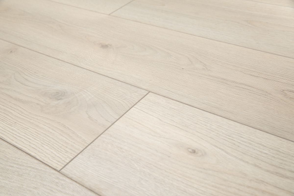 Ламинат Peli Испир