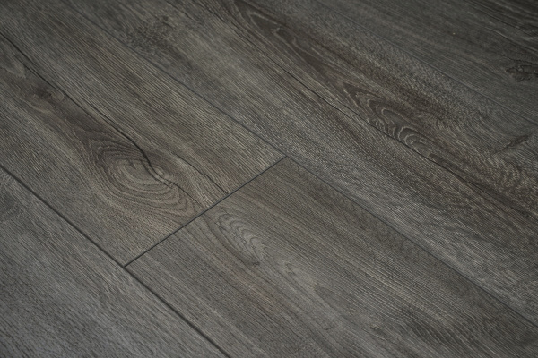 Ламинат Peli Дымчатый дуб